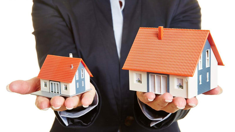 Comparing Houses