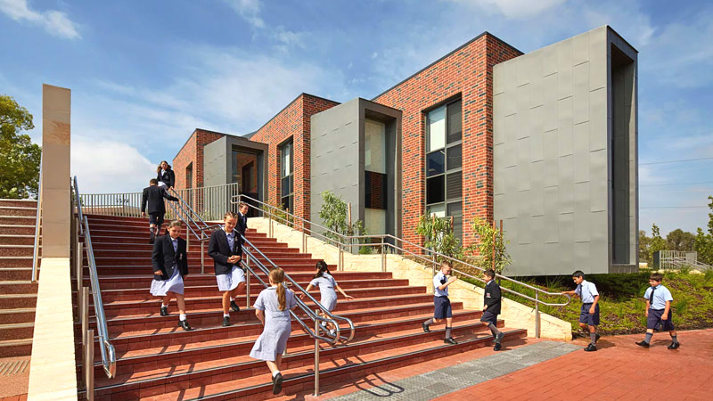 School4