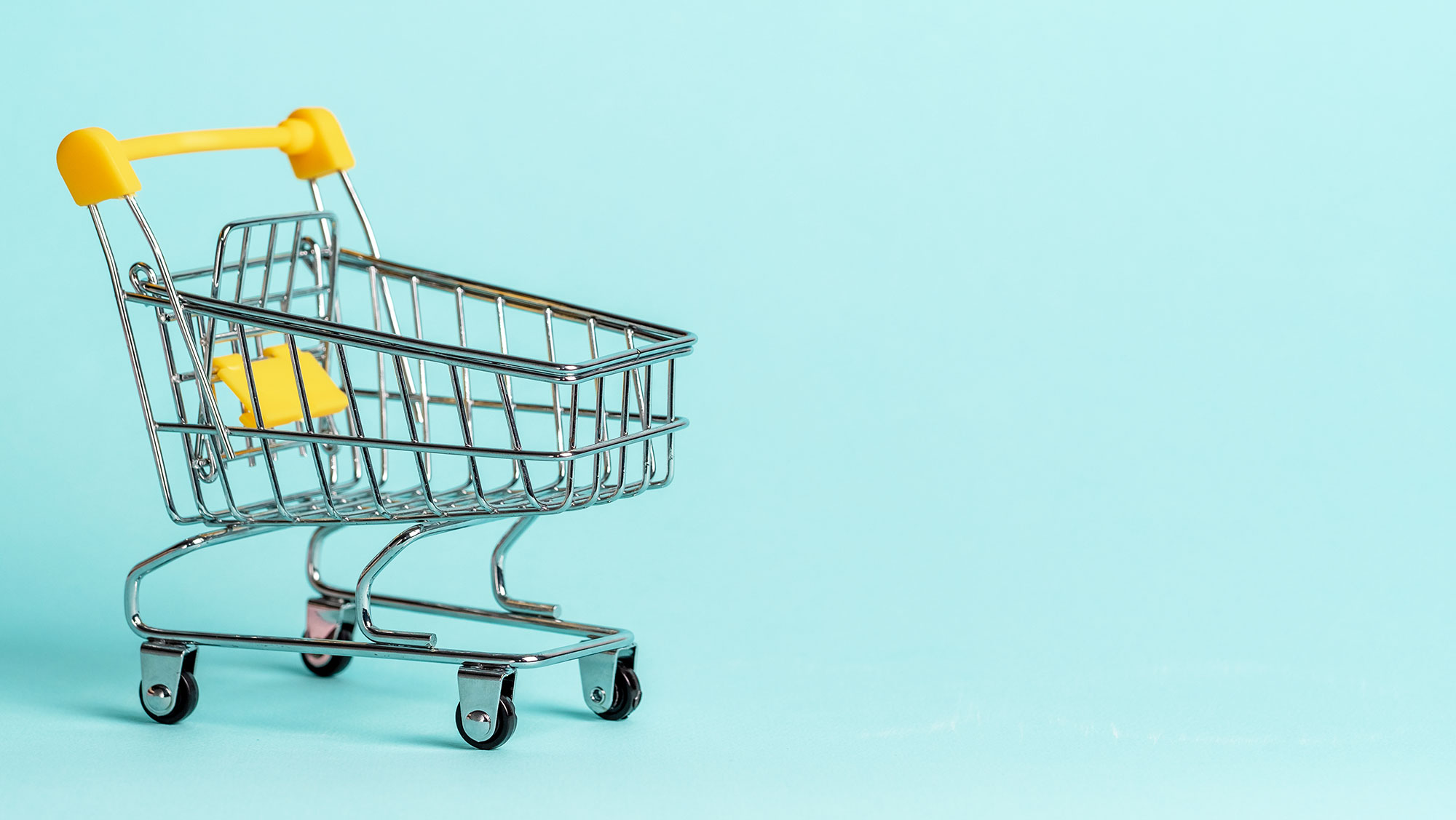 How our retail behavior changed during COVID: Initial and lasting changes to our shopping patterns - featured image