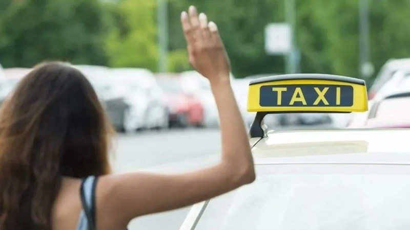 Taxi